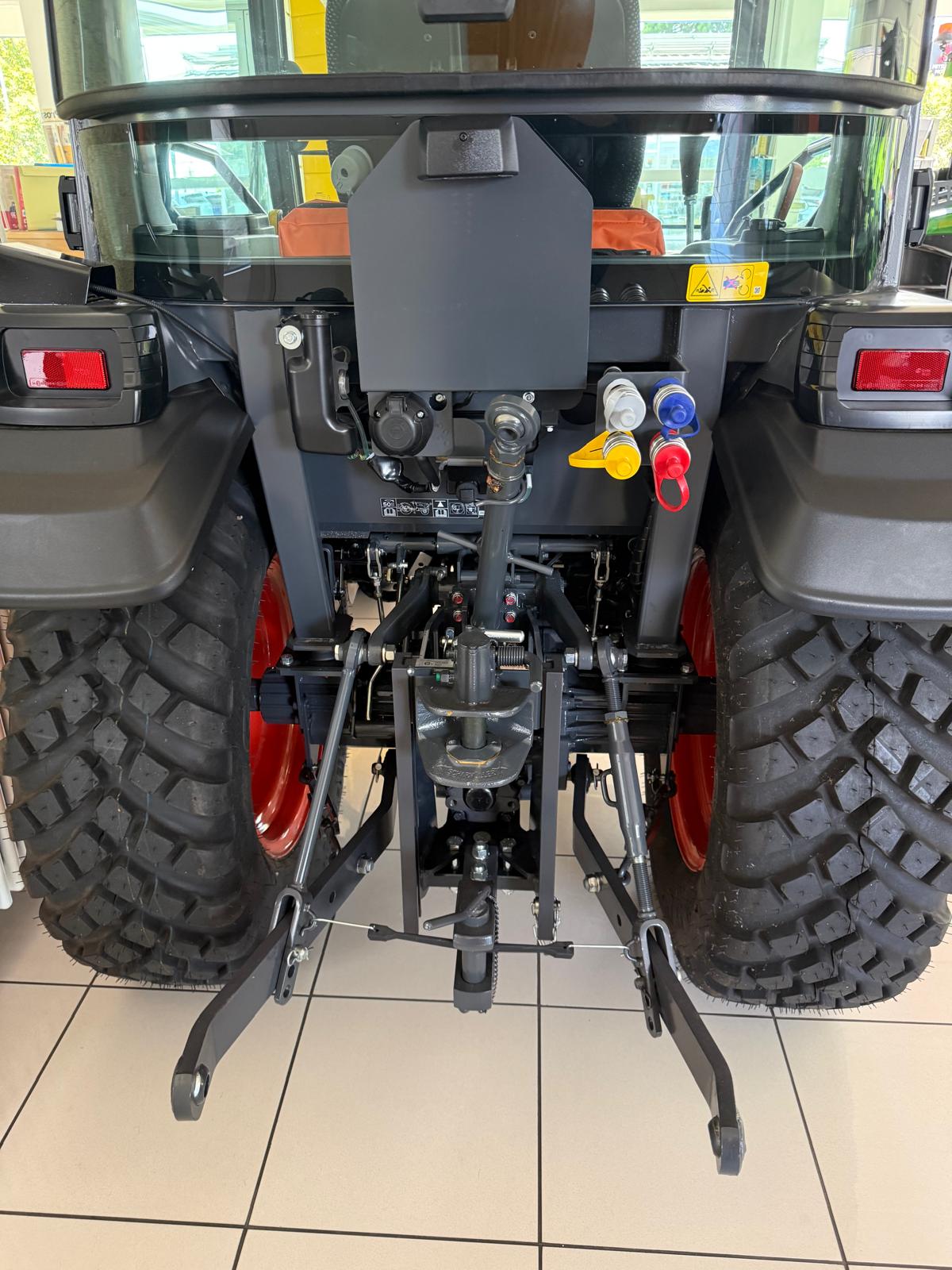 Kubota LX 401 CAB Traktor – Bild 8