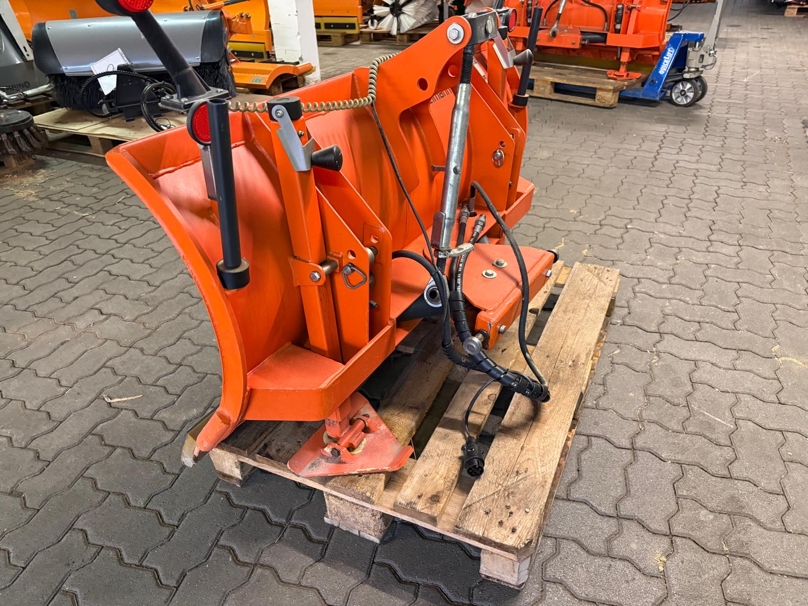 Kugelmann Drehklappen-Schneeräumschild B140/67 – Bild 4