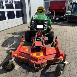 John Deere X758